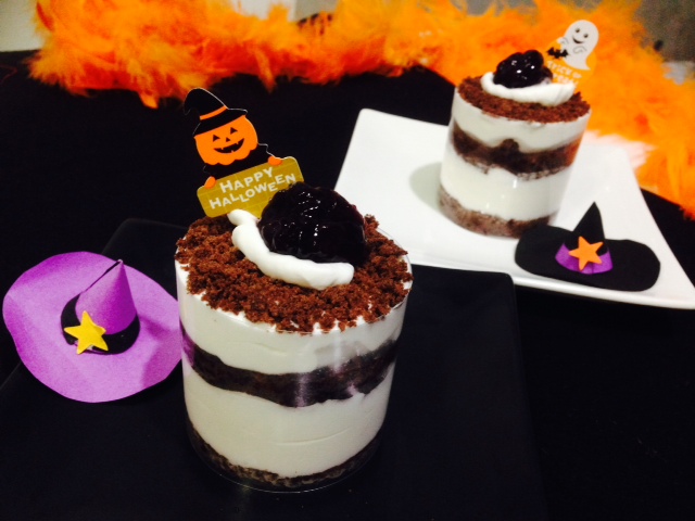 フォレノワール(ドイツ風チョコとダークチェリーのショートケーキ)